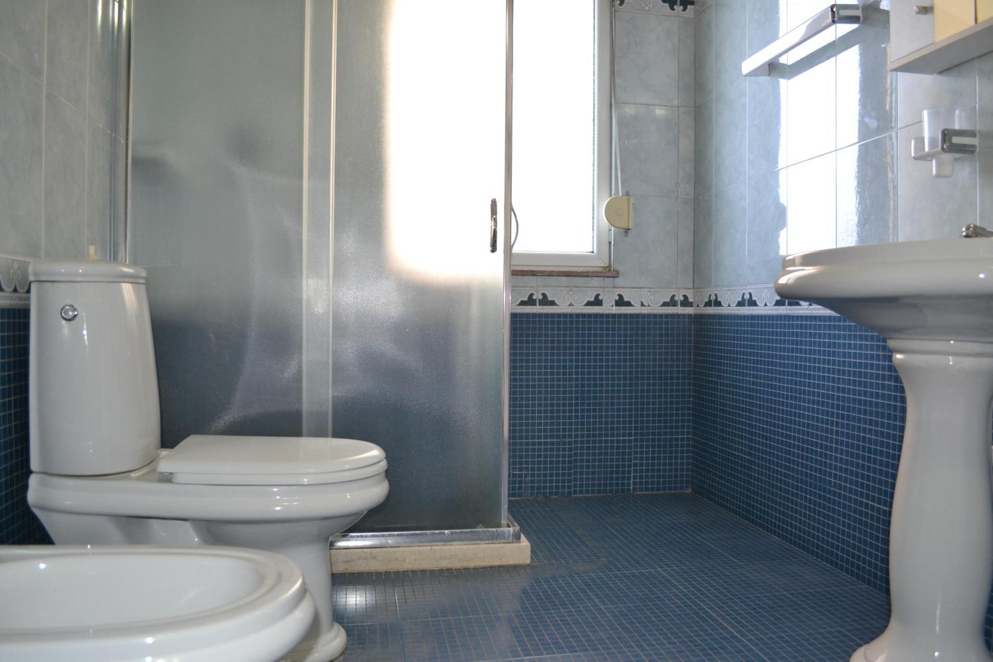 Central 5 Bedrooms Apartment Partial Seaview Вльора Екстер'єр фото